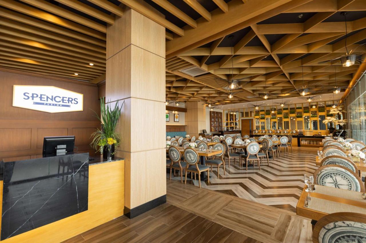 Best Western Plus Metro Clark Angeles Exterior foto