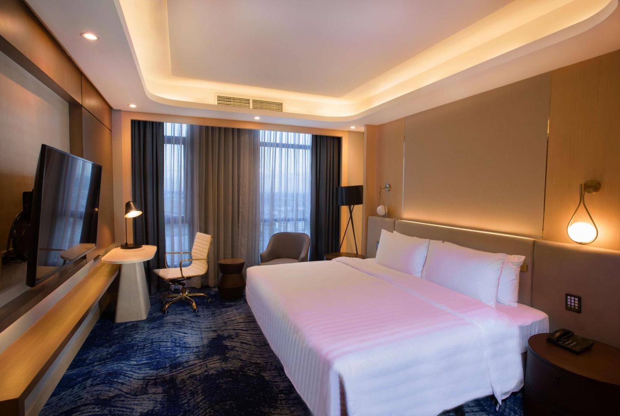 Best Western Plus Metro Clark Angeles Exterior foto