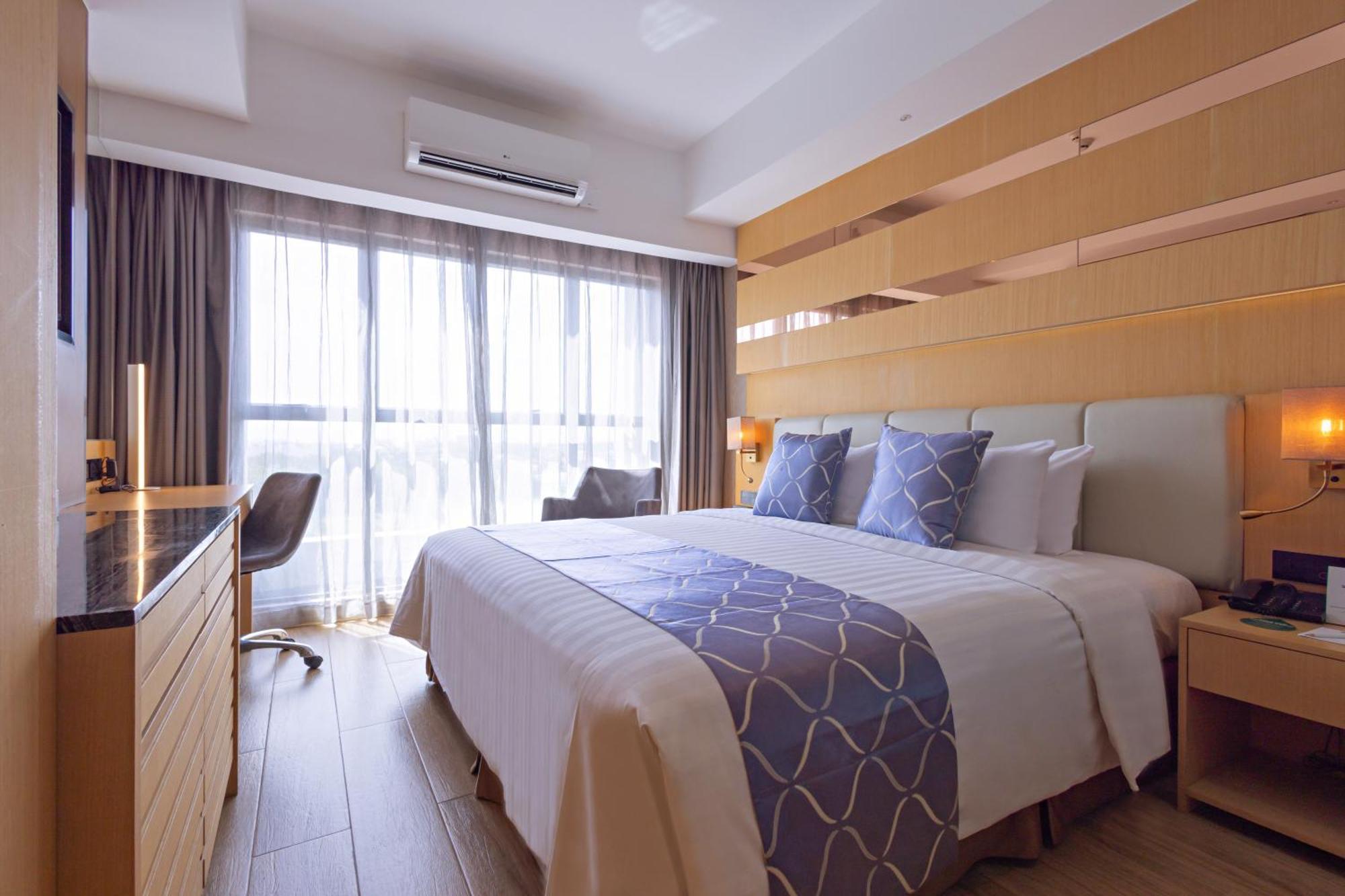 Best Western Plus Metro Clark Angeles Exterior foto